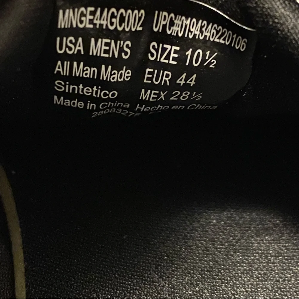 Mens‎ Gray and Black Low-Top Sneakers with Cushioned Sole George 10.5